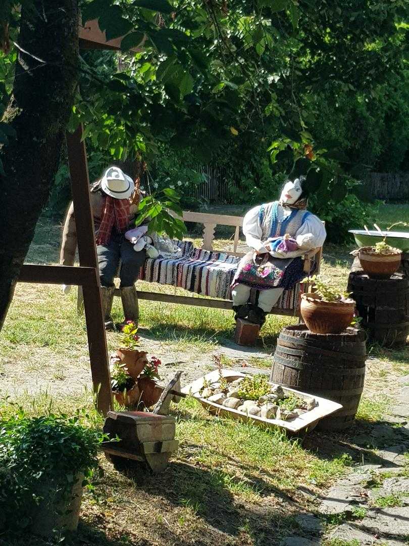 skanzen, Hollókő, népi foglalatosságok